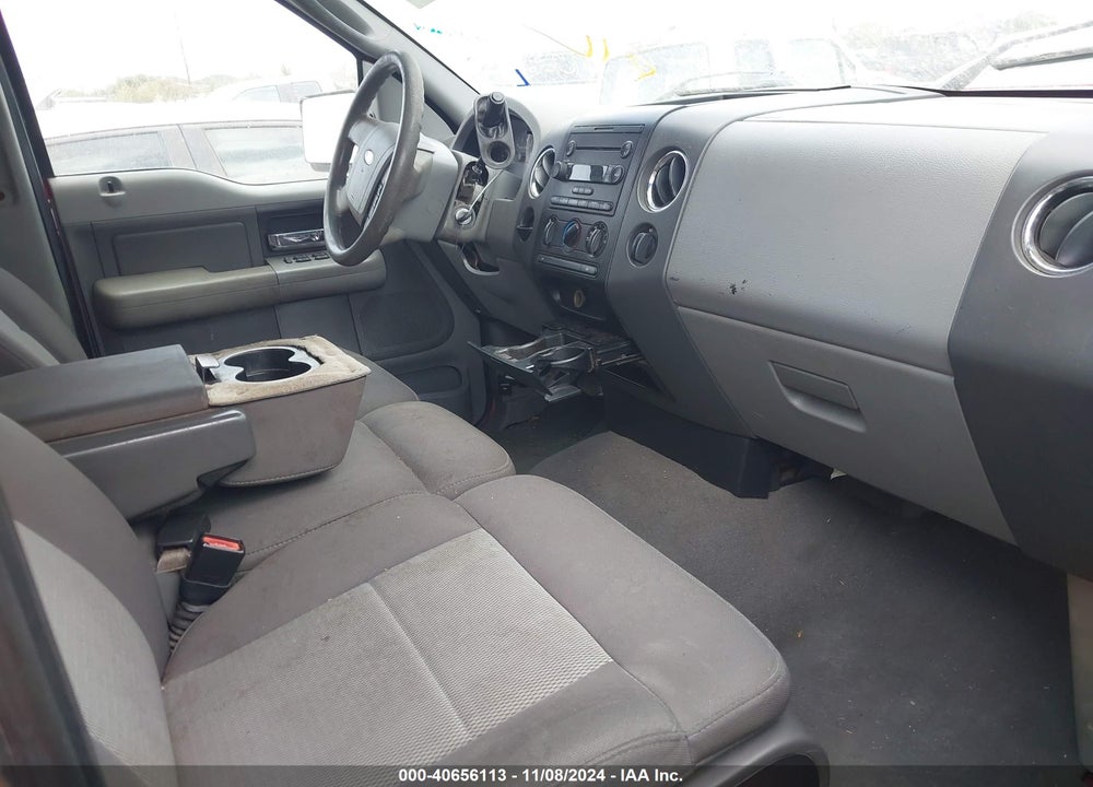 2006 FORD F-150 XLT VIN: 1FTRW12W26KC55601