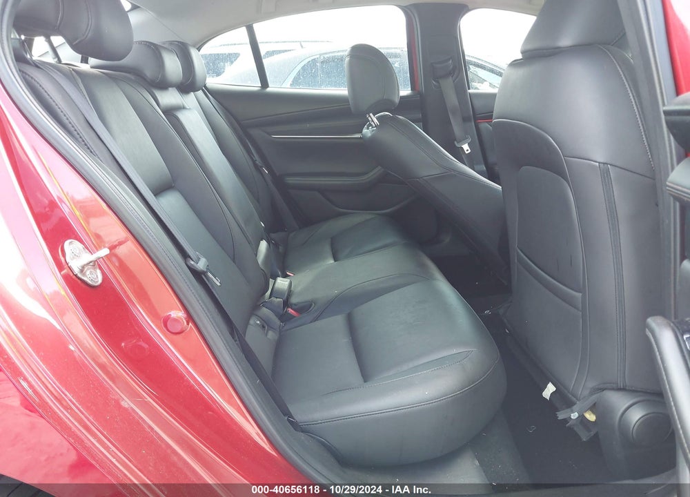 2019 MAZDA 3 PREFERRED PACKAGE VIN: 3MZBPADL3KM108415