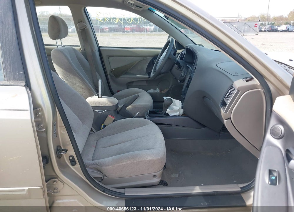 2006 HYUNDAI ELANTRA GLS/LIMITED VIN: KMHDN46D76U264320