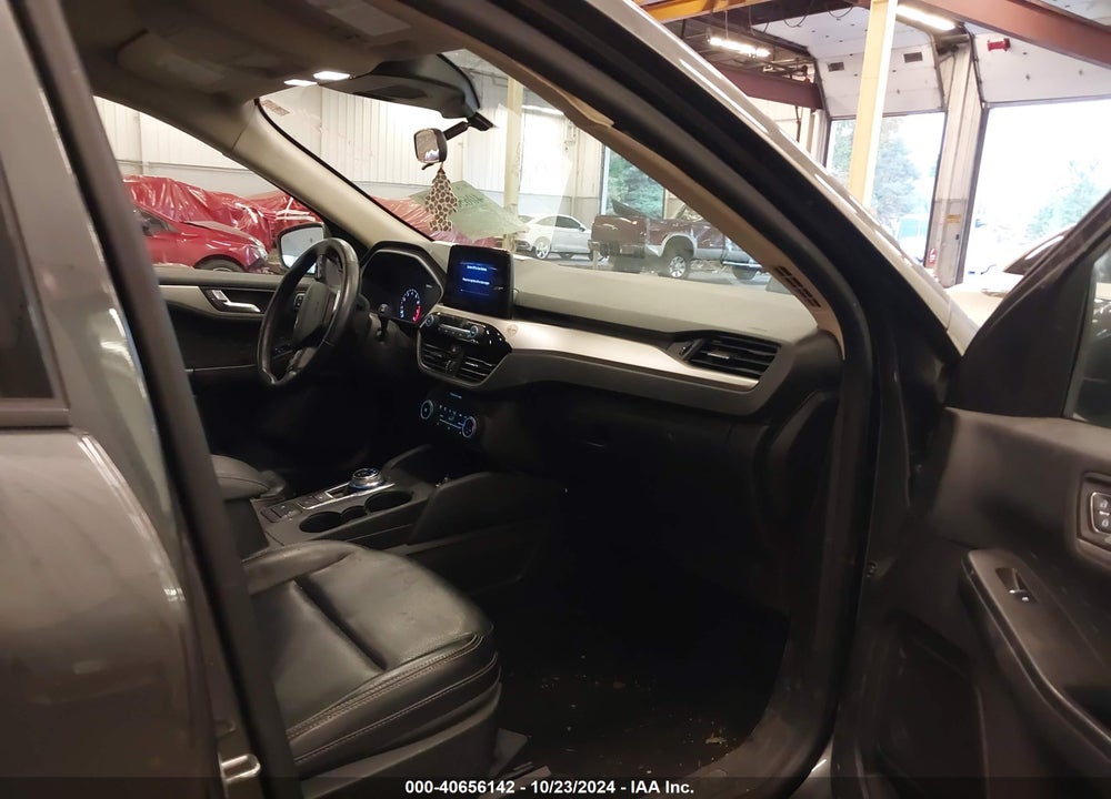 2020 FORD ESCAPE SEL VIN: 1FMCU0H64LUA59068