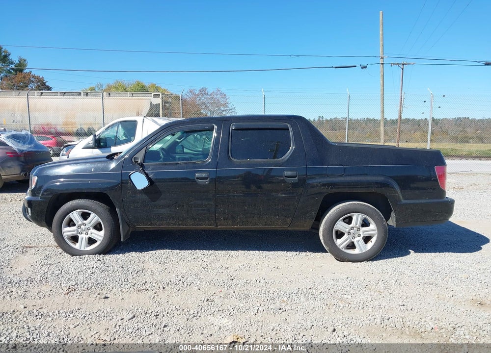 2011 HONDA RIDGELINE RT VIN: 5FPYK1F26BB003718