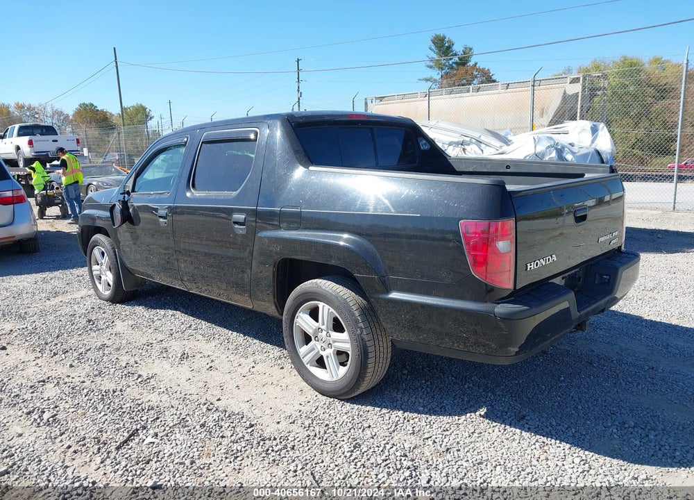 2011 HONDA RIDGELINE RT VIN: 5FPYK1F26BB003718