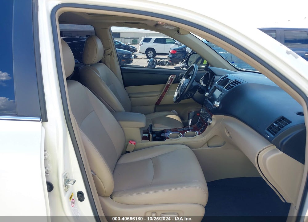 2012 TOYOTA HIGHLANDER LIMITED V6 VIN: 5TDYK3EH4CS088632