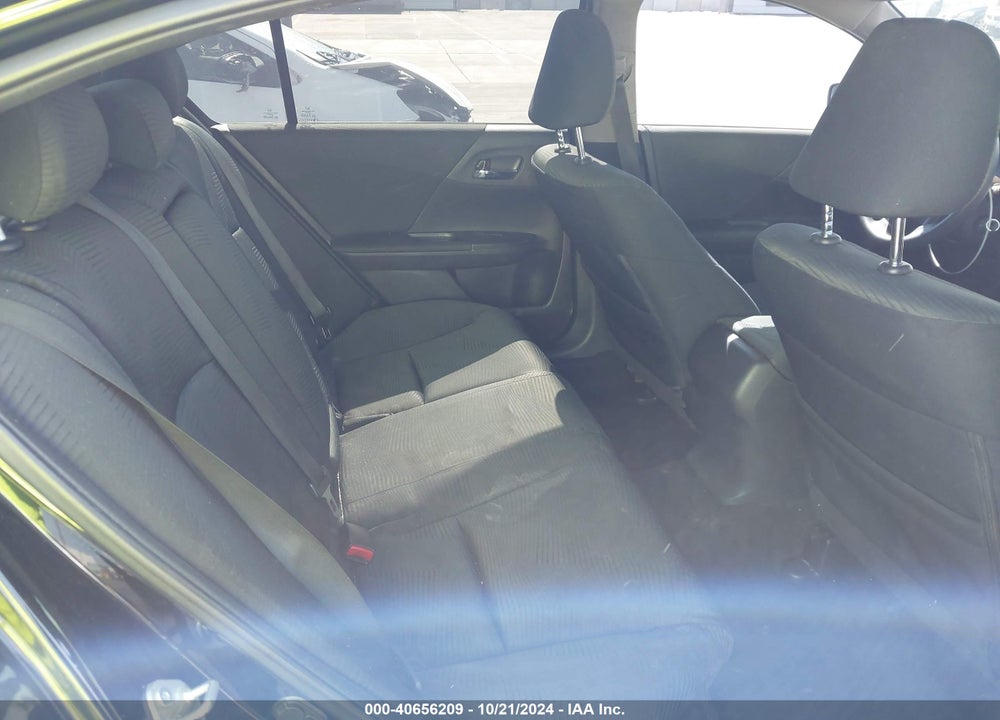 2014 HONDA ACCORD LX VIN: 1HGCR2F32EA252660