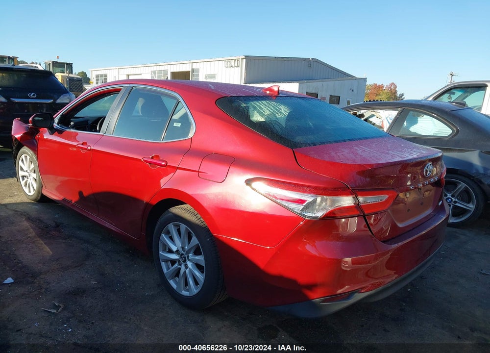 2020 TOYOTA CAMRY LE VIN: 4T1C11AK2LU342834