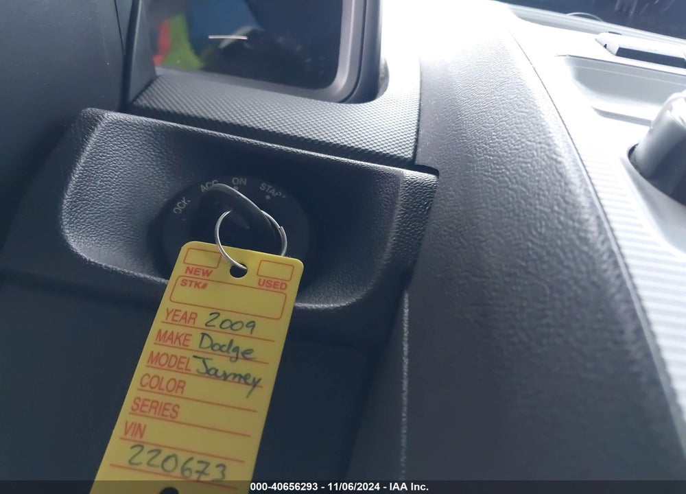 2009 DODGE JOURNEY SXT VIN: 3D4GG57V49T220673