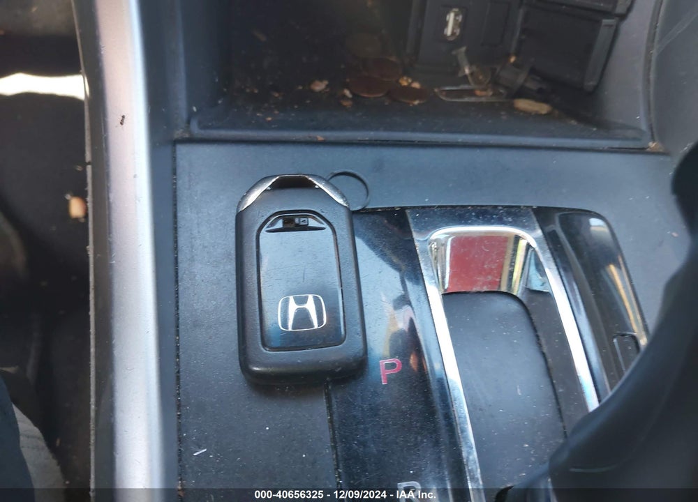 2015 HONDA ACCORD EX VIN: 1HGCR2F77FA233011