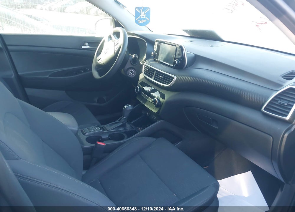 2020 HYUNDAI TUCSON SE VIN: KM8J23A49LU146066