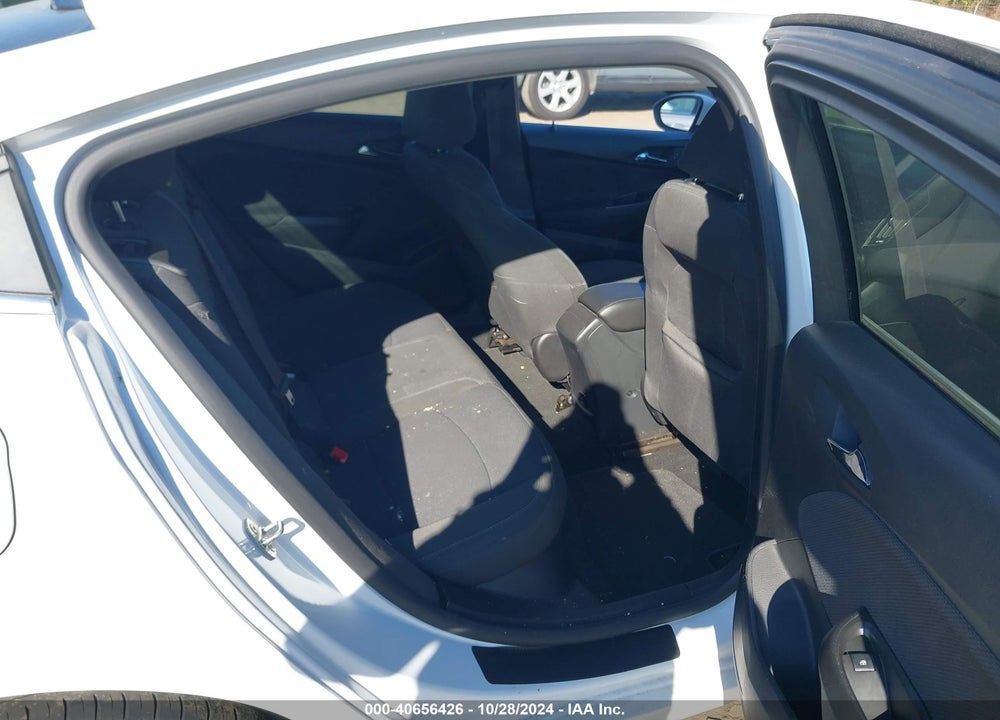2017 CHEVROLET CRUZE LT AUTO VIN: 1G1BE5SM3H7138554