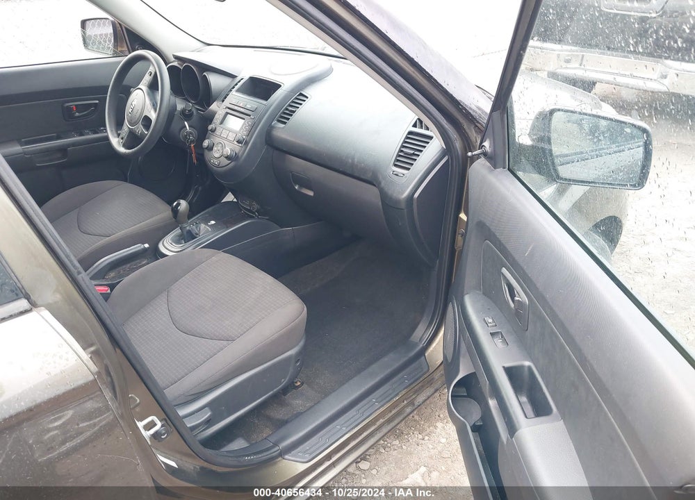 2013 KIA SOUL VIN: KNDJT2A53D7522779