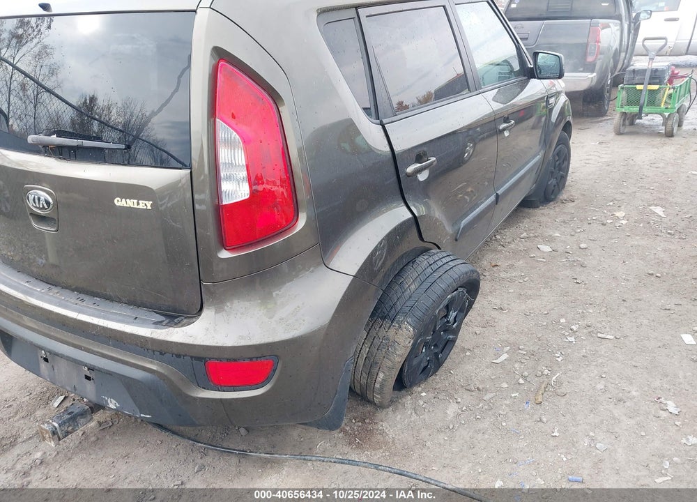 2013 KIA SOUL VIN: KNDJT2A53D7522779