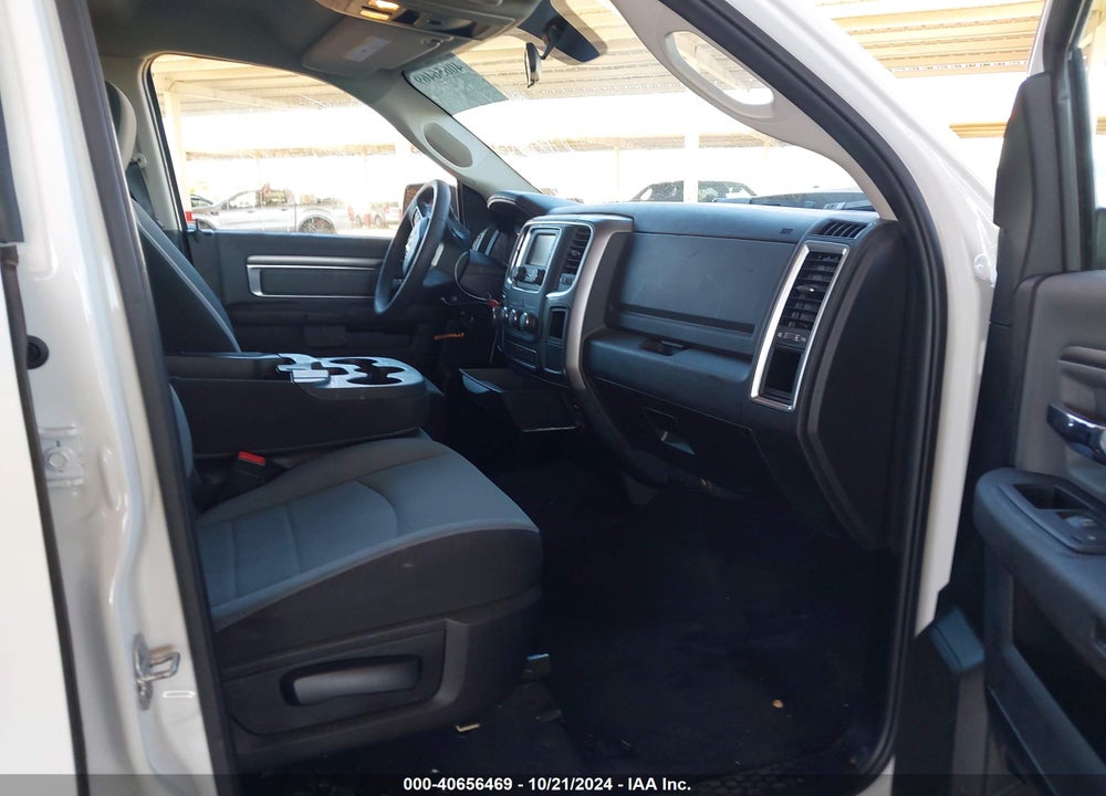2022 RAM 1500 CLASSIC SLT 4X2 5'7 BOX VIN: 1C6RR6LG0NS234893