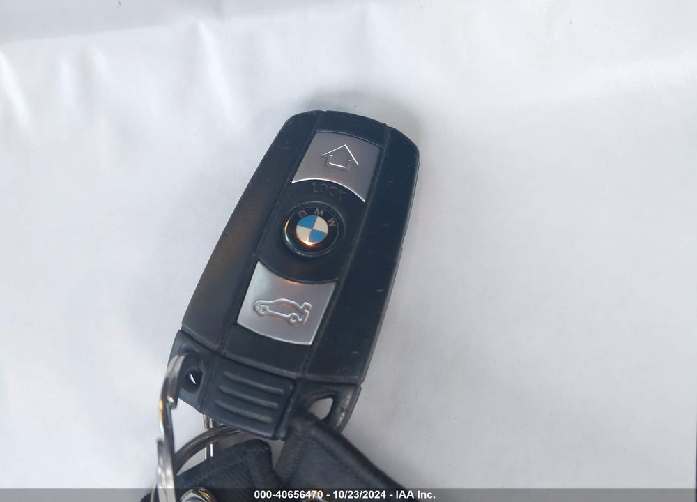 2010 BMW 128I VIN: WBAUP9C54AVL89249