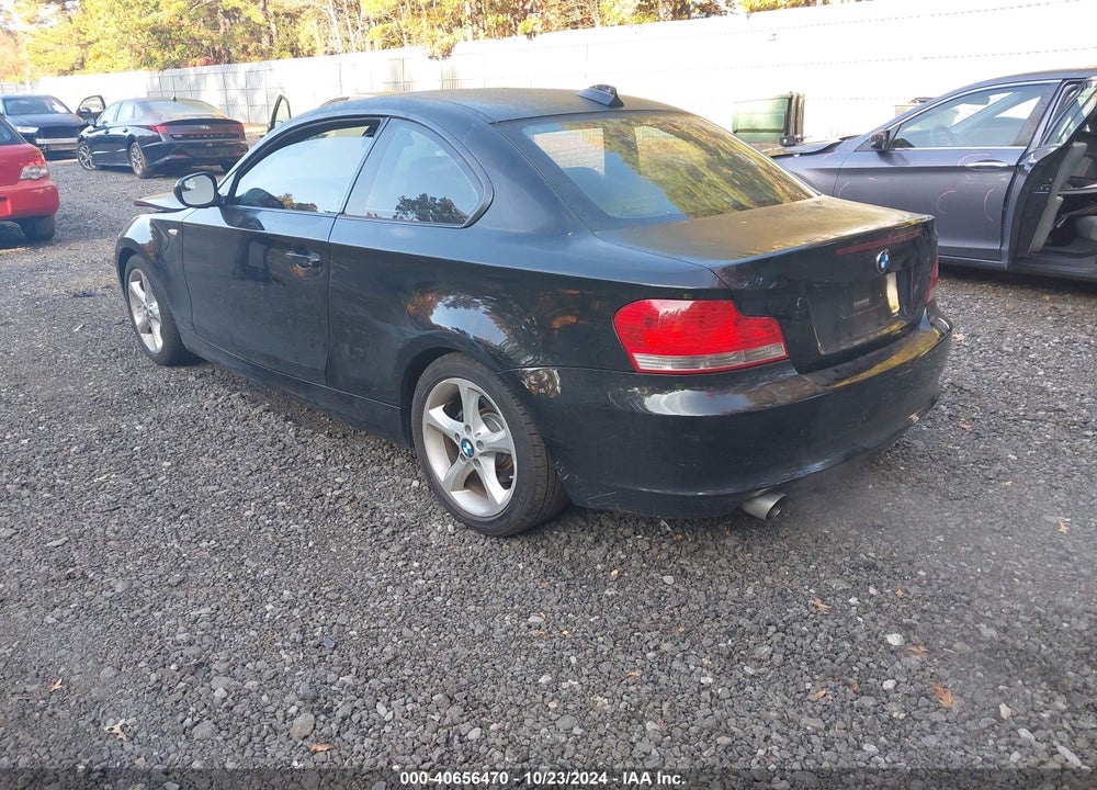 2010 BMW 128I VIN: WBAUP9C54AVL89249