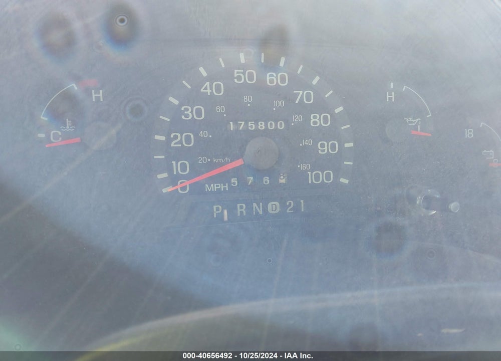 1999 FORD E 150 VIN: 1FTRE142XXHB25254