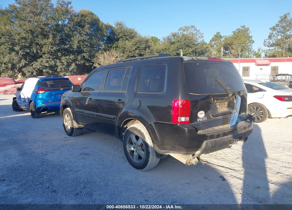2011 HONDA PILOT EX-L VIN: 5FNYF3H60BB034679