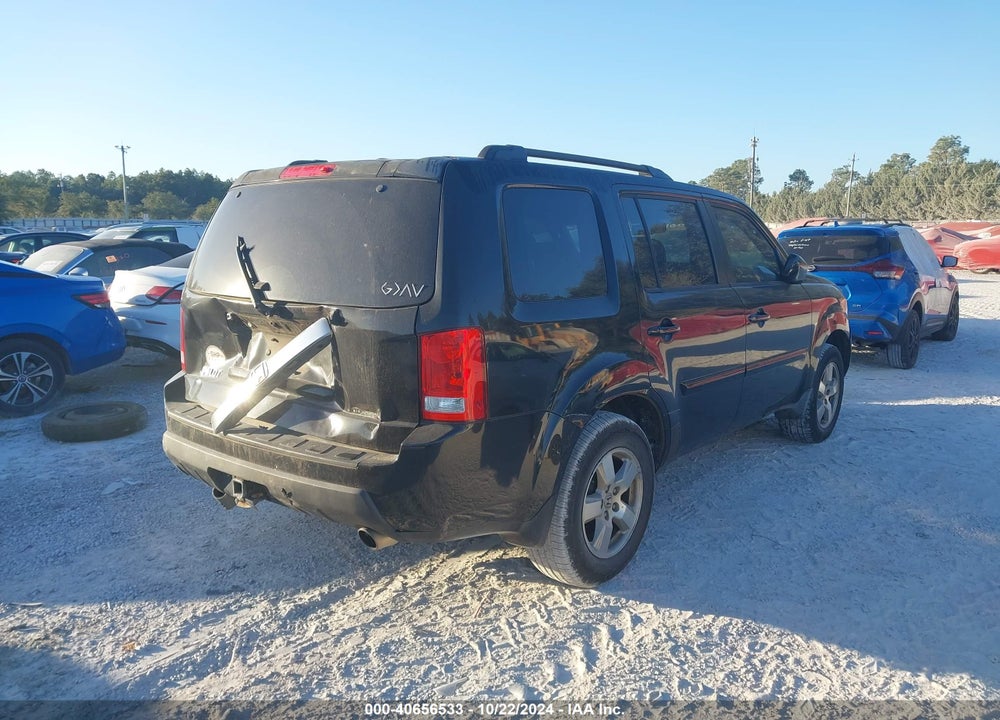 2011 HONDA PILOT EX-L VIN: 5FNYF3H60BB034679