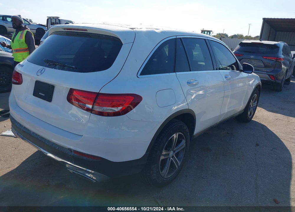 2016 MERCEDES-BENZ GLC 300 VIN: WDC0G4JB8GF052867