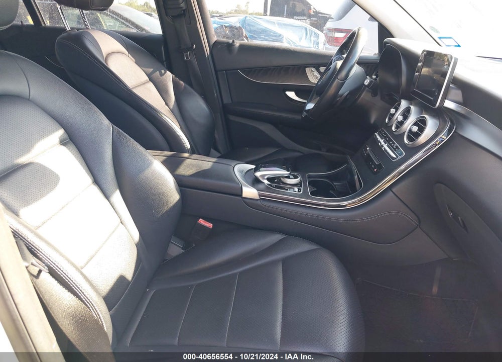 2016 MERCEDES-BENZ GLC 300 VIN: WDC0G4JB8GF052867