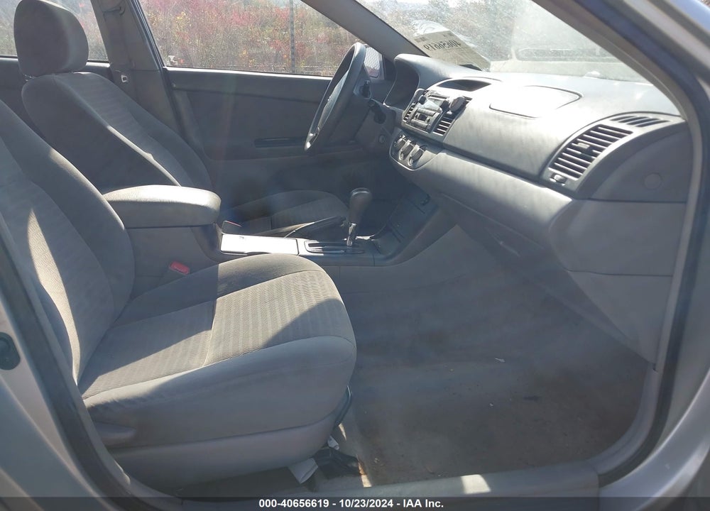 2005 TOYOTA CAMRY LE VIN: 4T1BE32K55U043433