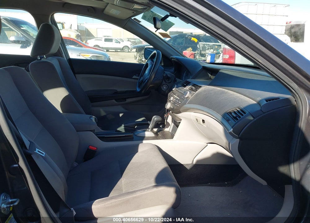 2011 HONDA ACCORD 2.4 LX VIN: 1HGCP2F3XBA128637