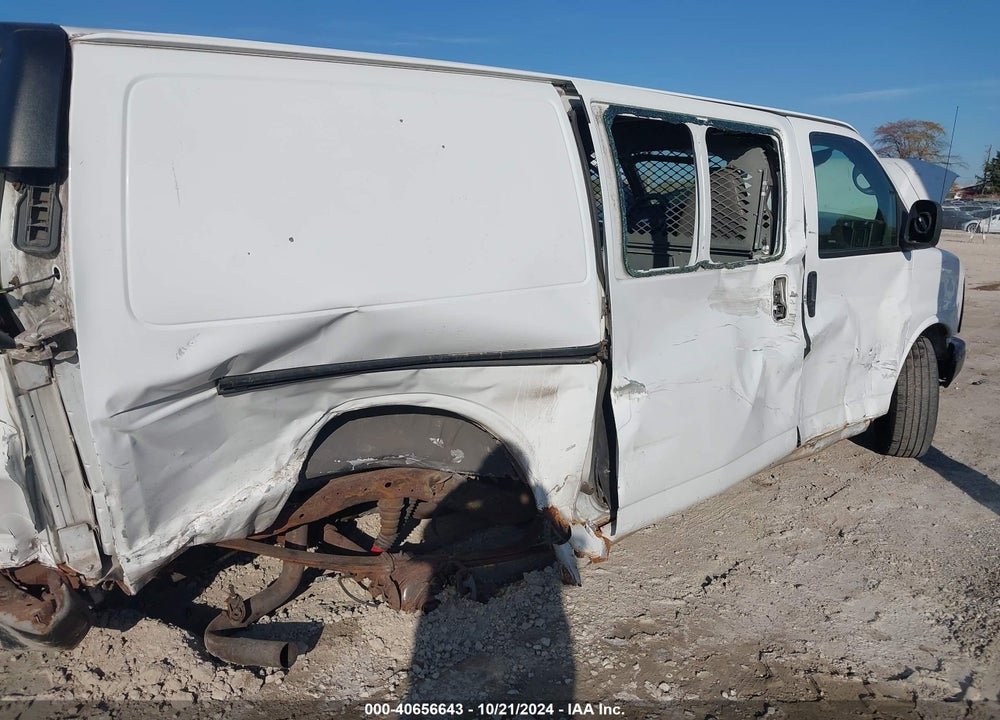 2008 CHEVROLET EXPRESS WORK VAN VIN: 1GCFG15X981193188