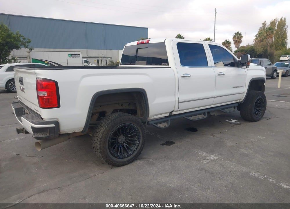 2019 GMC SIERRA 2500HD DENALI VIN: 1GT12SEY4KF273967