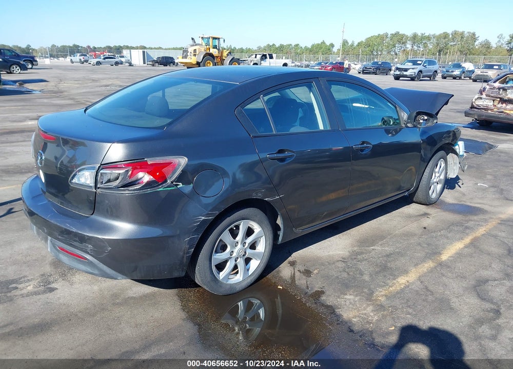 2011 MAZDA 3 VIN: JM1BL1VG2B1362629