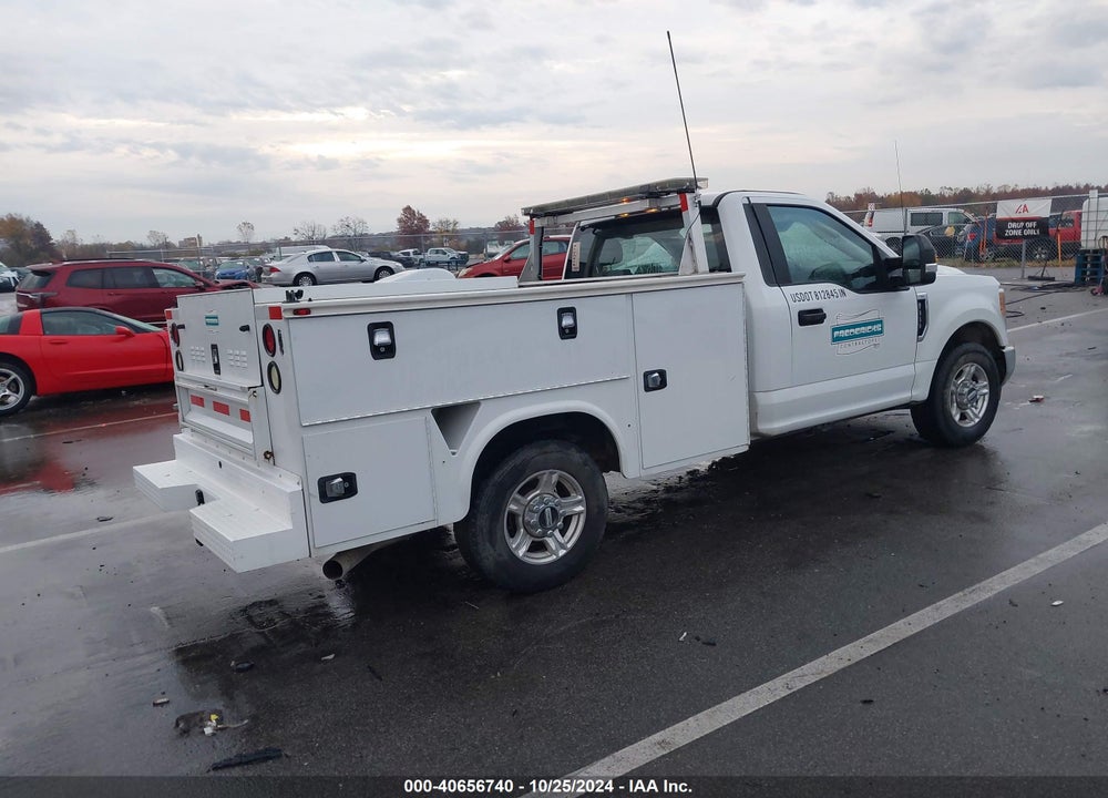 2017 FORD F-350 XL VIN: 1FDBF3A6XHEC80709
