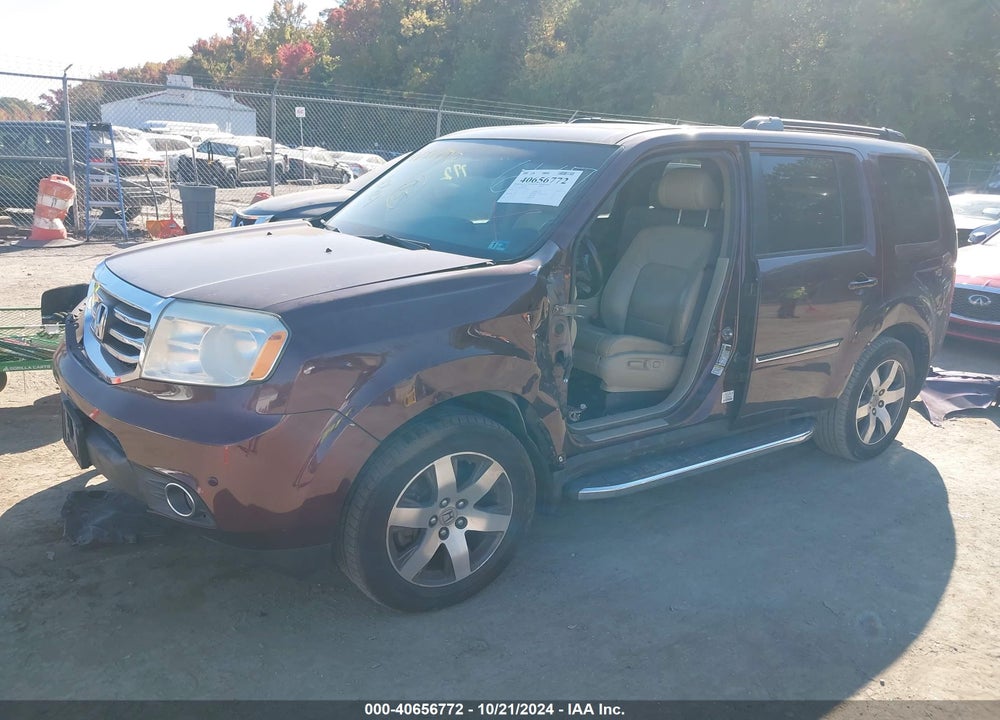 2013 HONDA PILOT TOURING VIN: 5FNYF4H97DB026467