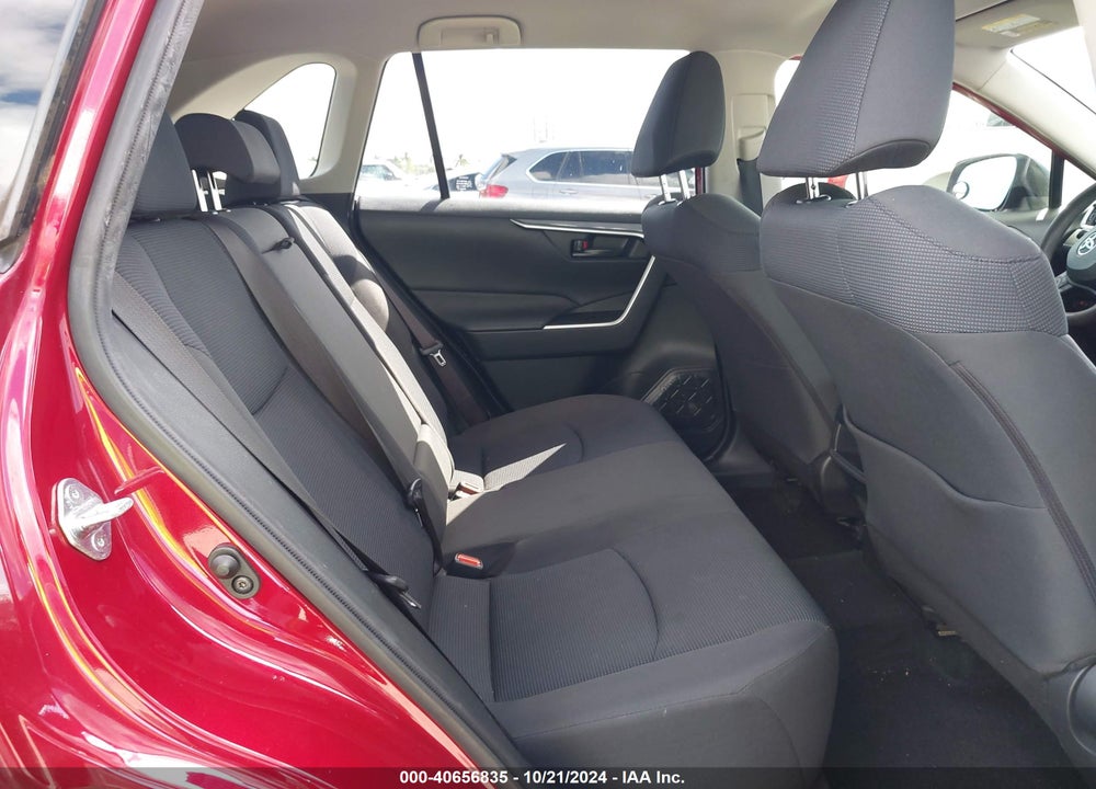 2019 TOYOTA RAV4 LE VIN: JTMH1RFV1KJ008788
