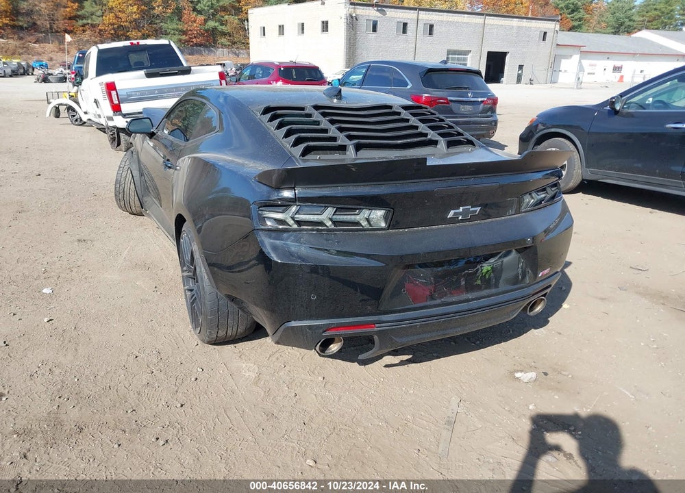 2017 CHEVROLET CAMARO 2LT VIN: 1G1FC1RSXH0179549