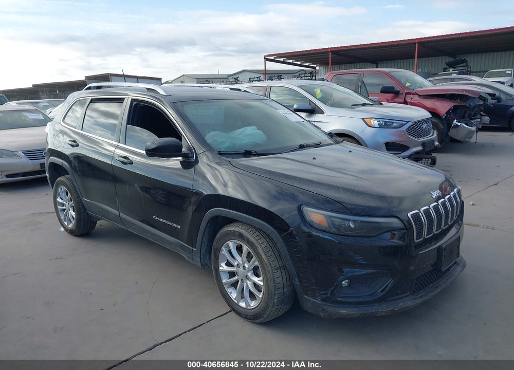 2019 JEEP CHEROKEE LATITUDE FWD VIN: 1C4PJLCB0KD357362