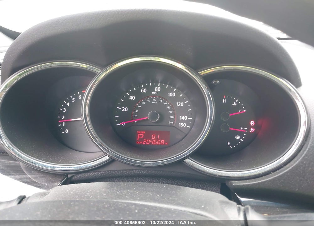 2013 KIA SORENTO LX VIN: 5XYKTDA62DG311889