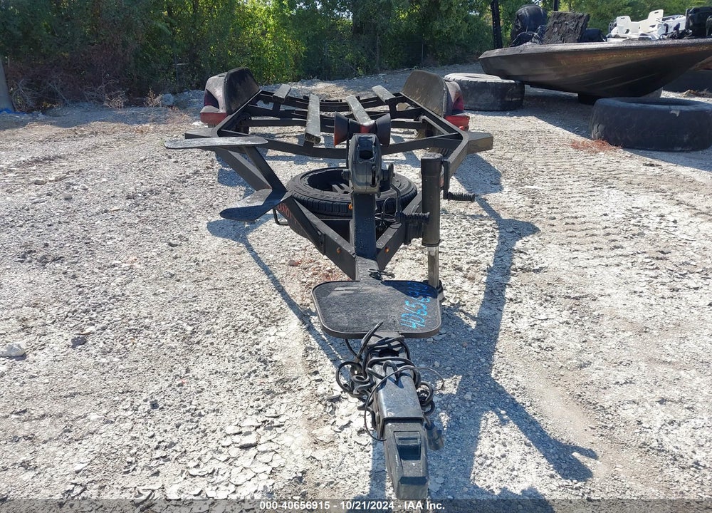 2021 SKEETER BOAT TRAILER VIN: 7FUBB2423MK210845