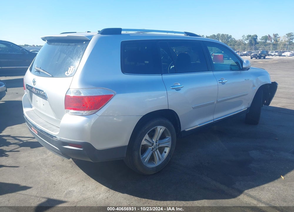 2011 TOYOTA HIGHLANDER LIMITED V6 VIN: 5TDYK3EH7BS047197