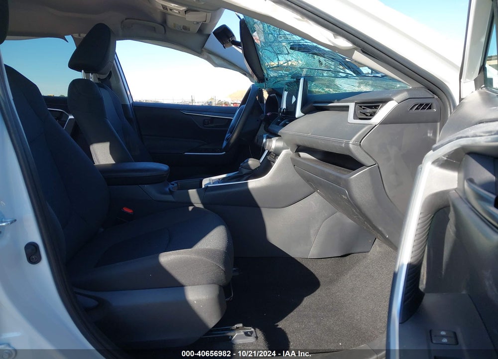 2024 TOYOTA RAV4 LE VIN: 2T3K1RFV1RW348380