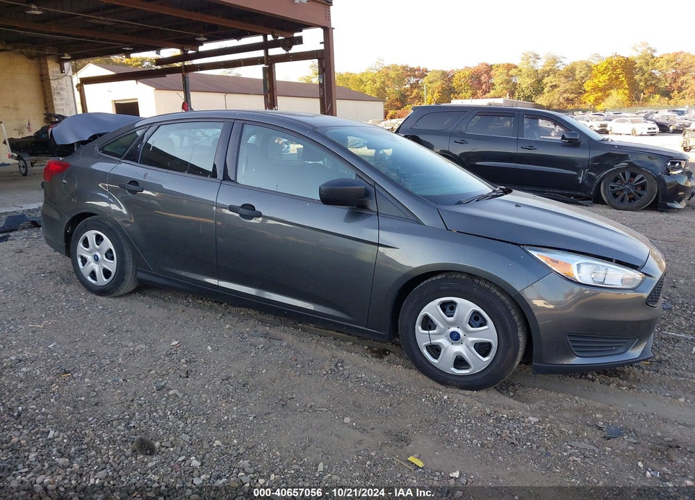 2016 FORD FOCUS S VIN: 1FADP3E28GL401156