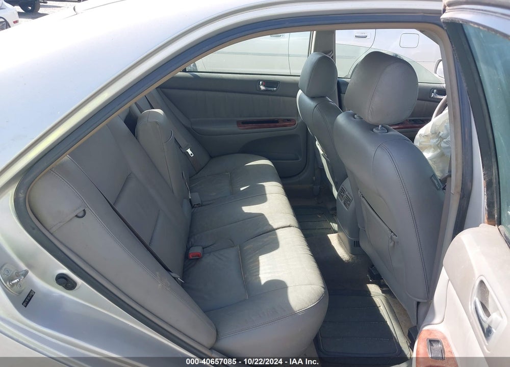 2005 TOYOTA CAMRY XLE V6 VIN: 4T1BF30K25U094260