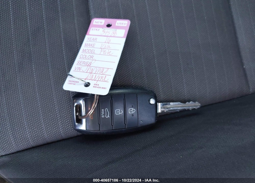 2016 KIA FORTE LX VIN: KNAFX4A66G5572362