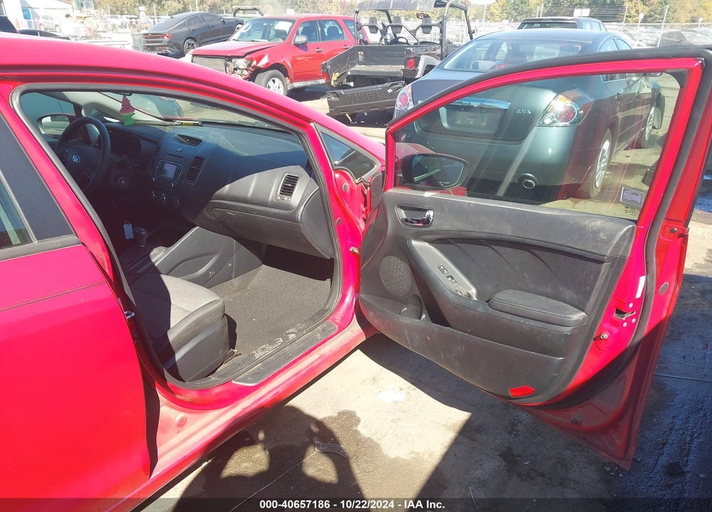 2016 KIA FORTE LX VIN: KNAFX4A66G5572362