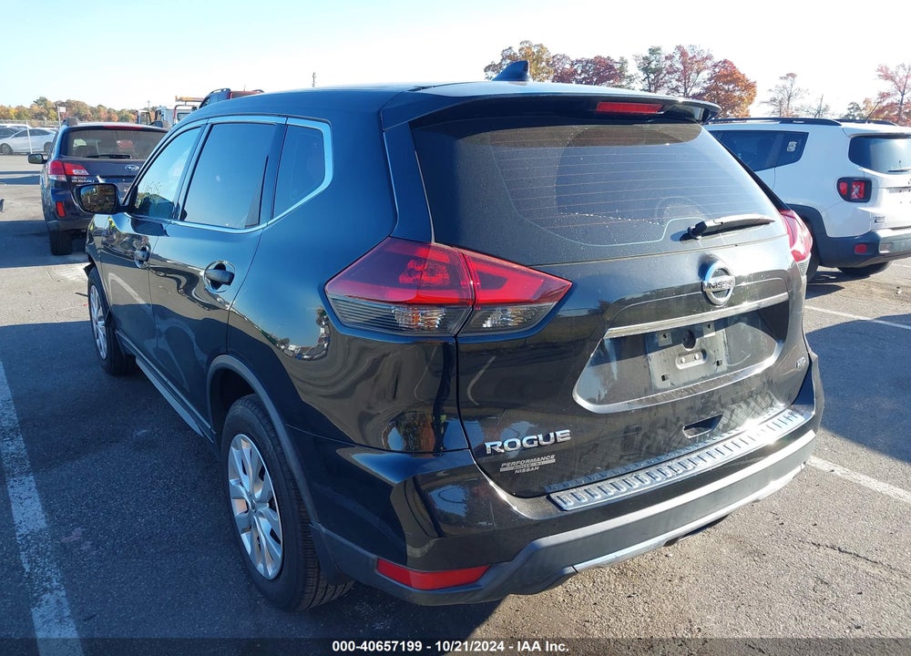 2018 NISSAN ROGUE S VIN: KNMAT2MV6JP544976