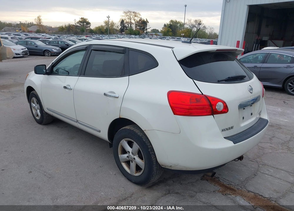 2012 NISSAN ROGUE S VIN: JN8AS5MV5CW382095
