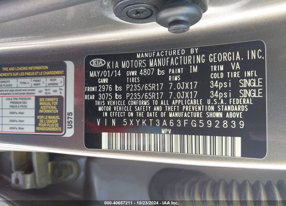 2015 KIA SORENTO LX VIN: 5XYKT3A63FG592839