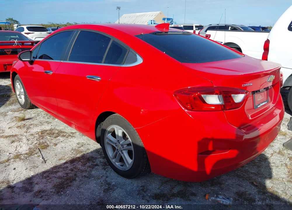 2018 CHEVROLET CRUZE LT AUTO VIN: 1G1BE5SM2J7177626