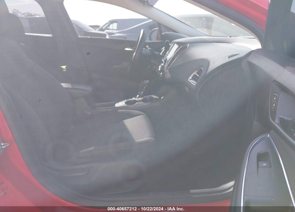 2018 CHEVROLET CRUZE LT AUTO VIN: 1G1BE5SM2J7177626