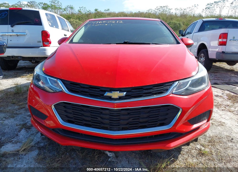 2018 CHEVROLET CRUZE LT AUTO VIN: 1G1BE5SM2J7177626