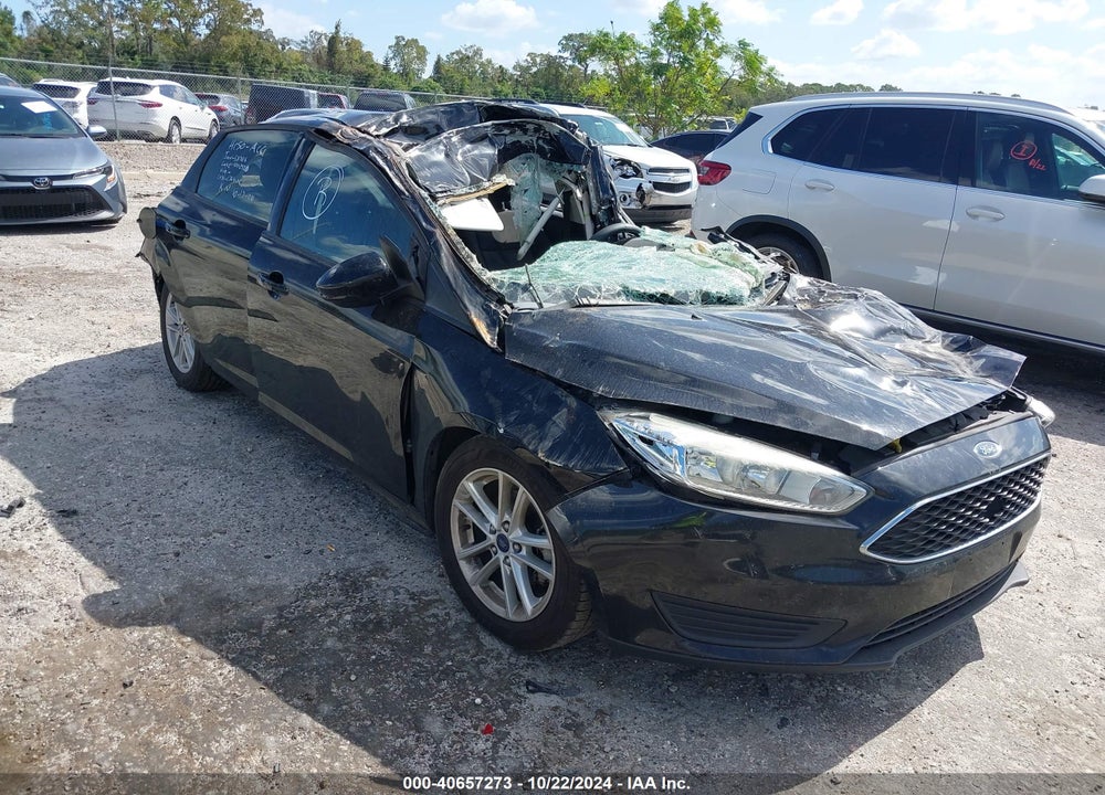2016 FORD FOCUS SE VIN: 1FADP3F26GL400599