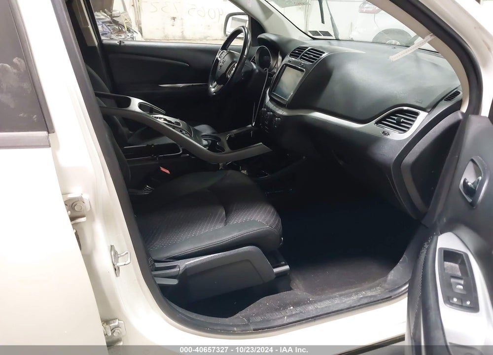 2011 DODGE JOURNEY MAINSTREET VIN: 3D4PH1FG7BT537829