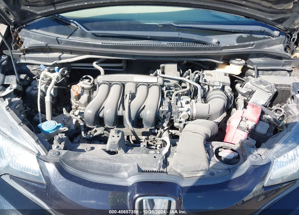 2015 HONDA FIT LX VIN: 3HGGK5H53FM775521